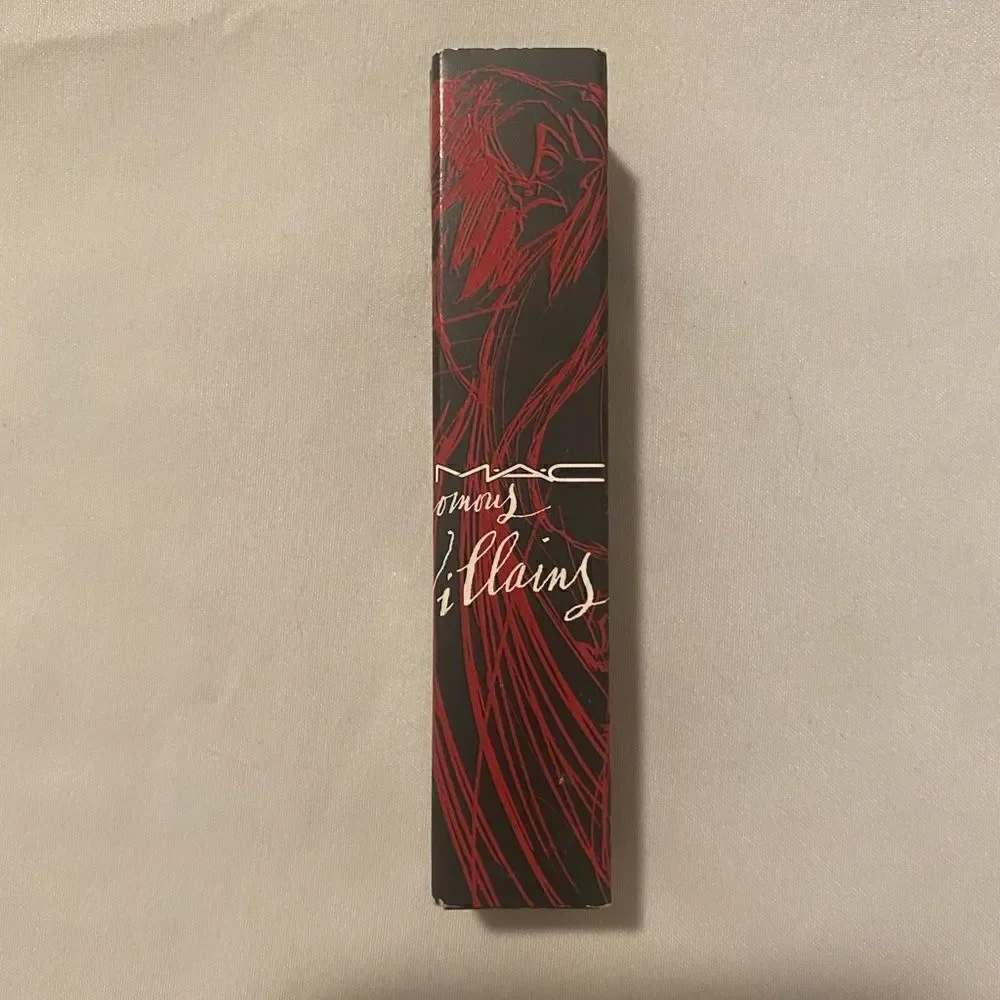NIB MAC Venomous Villains Lipglass in “Devilishly Stylish”
